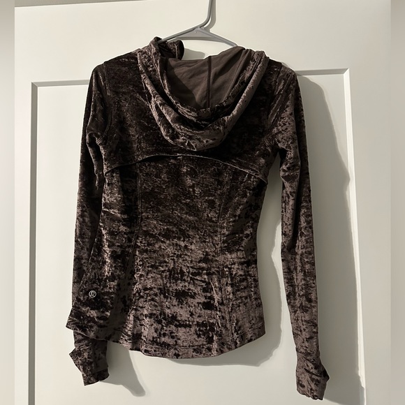 Like new. Worn once and bought in a different size. - Picture 2 of 4